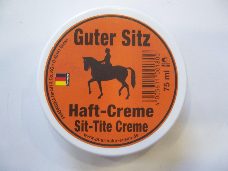 Guter Sitz Haftcreme